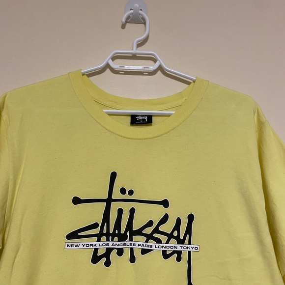 Stussy Graphic Tee - Picture 2 of 3